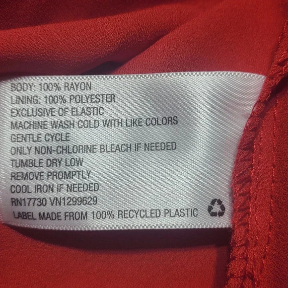 Knox Rose Pull On Shorts Women's XL Red Off White Ikat Print Flowy Pockets Boho - Picture 6 of 6